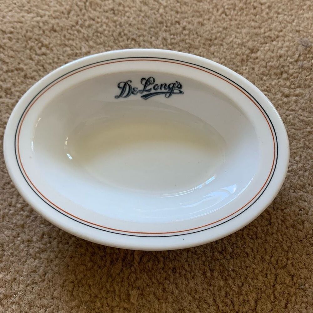 Syracuse China De Long’s Small Oval Bowl